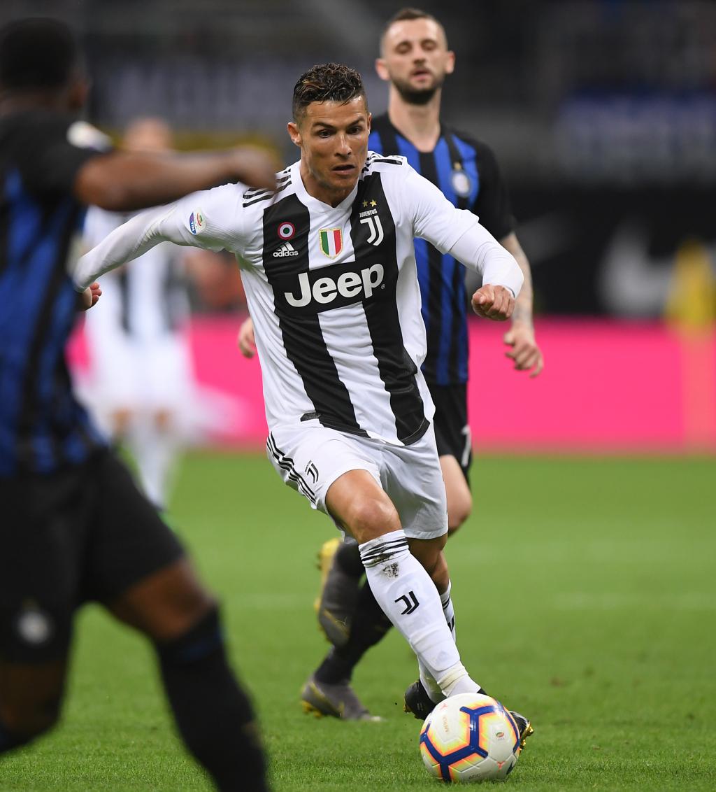 梅开二度助国米终结连败，劳塔罗当选与比萨一役全场最佳