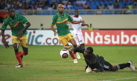 紫百合开局12轮不胜，意甲过去31年只有卡利亚里此种情况保级