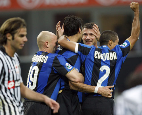 桑德兰主帅：阿森纳领先时我们处于崩溃边缘，但仍坚信能改变局势