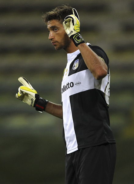 演员潘粤明批评国安：越南也输，你们真行