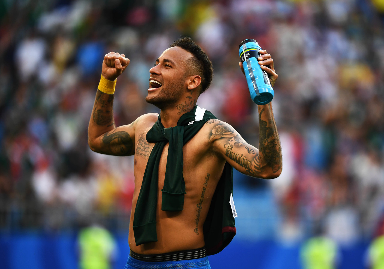 致敬若塔，利物浦旧将米尔纳新赛季改穿布莱顿20号球衣