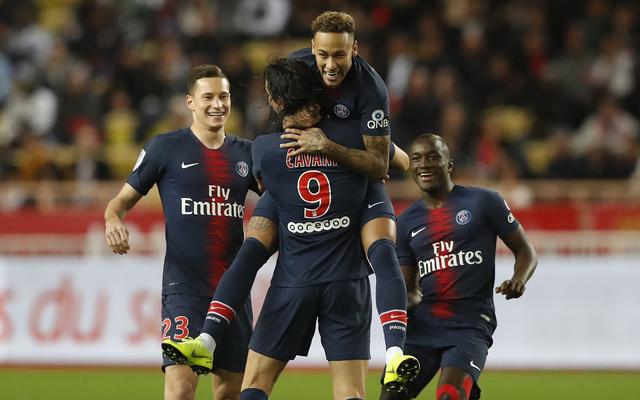 王洪泽这样的年轻人要多留在场上 不能过快犯规限制手脚